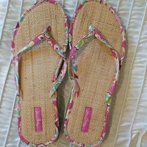 Vera Bradley flip flops